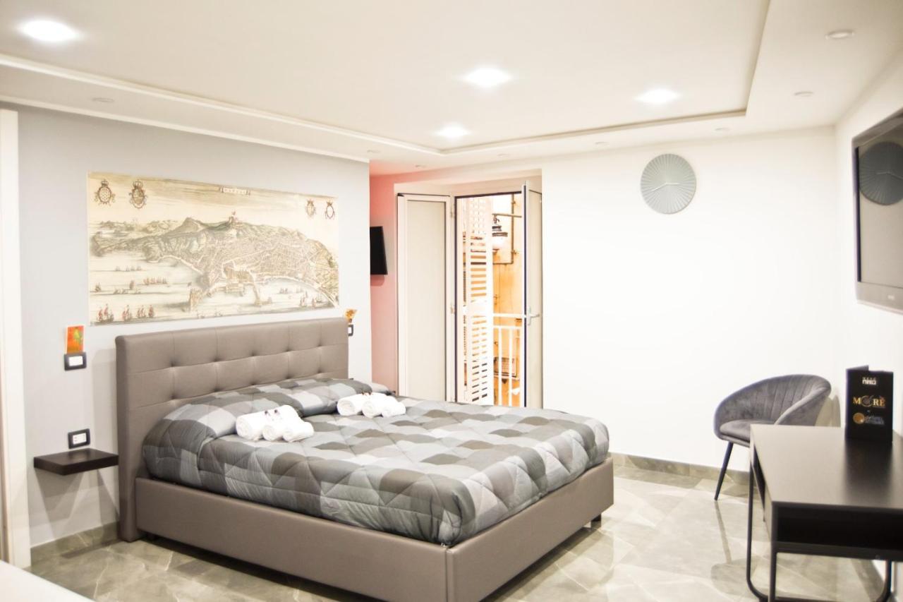 Suite Napoli Sotterranea Con Jacuzzi מראה חיצוני תמונה