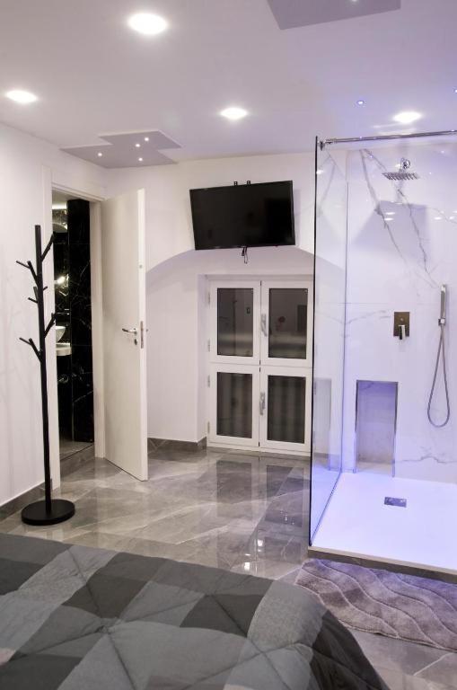 Suite Napoli Sotterranea Con Jacuzzi מראה חיצוני תמונה
